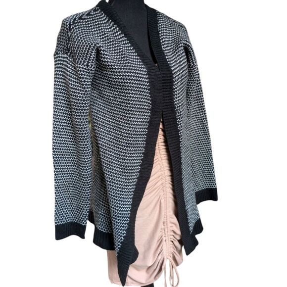Merona Black/White Open Front Cardigan Sweater size M - Picture 2 of 5